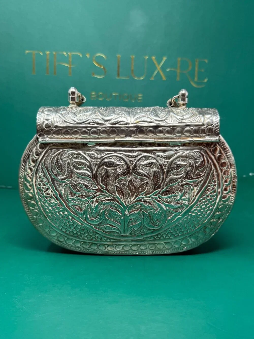 Ishhaara | Exclusive Hand Carved High Quality German Silver Purse